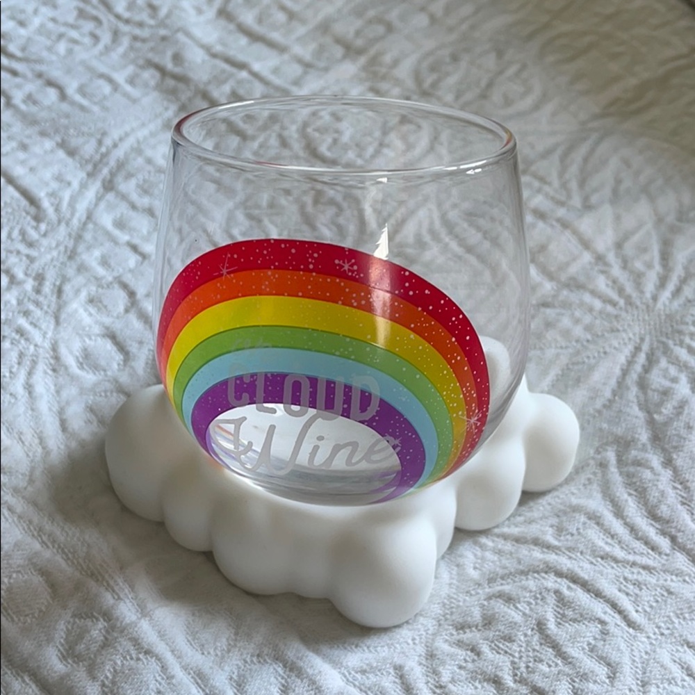 On cloud wine stemless wine glass with coaster